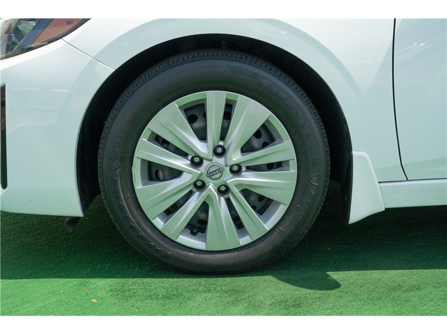 Used 2024 Nissan Sentra S FWD image 29