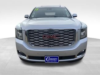 Used 2018 GMC Yukon Denali w/ Denali Ultimate Package video 3