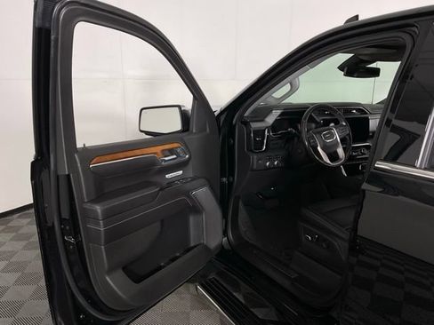 Used 2022 GMC Sierra 1500 Denali AWD/4WD image 30