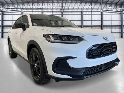 New 2026 Honda HR-V Sport image 9