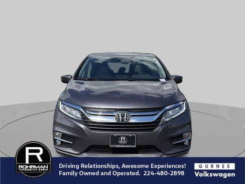 Used 2018 Honda Odyssey Touring image 3