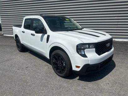 New 2026 Ford Maverick XLT w/ Equipment Group 301A