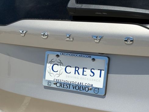 New 2026 Volvo XC90 B6 Ultra w/ Lounge Package image 8