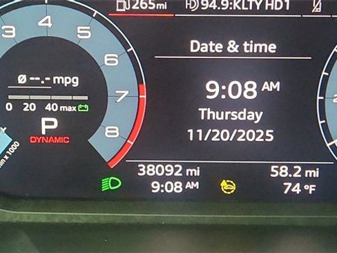 Used 2023 Audi Q3 2.0T Premium Plus w/ Premium Plus Package image 42