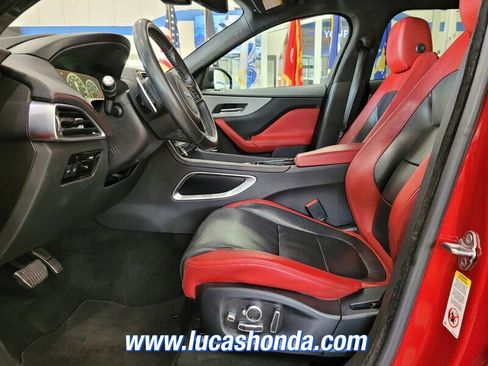 Used 2018 Jaguar F-PACE S image 7