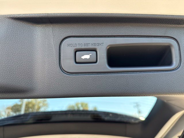 New 2026 Honda Pilot Black Edition image 36