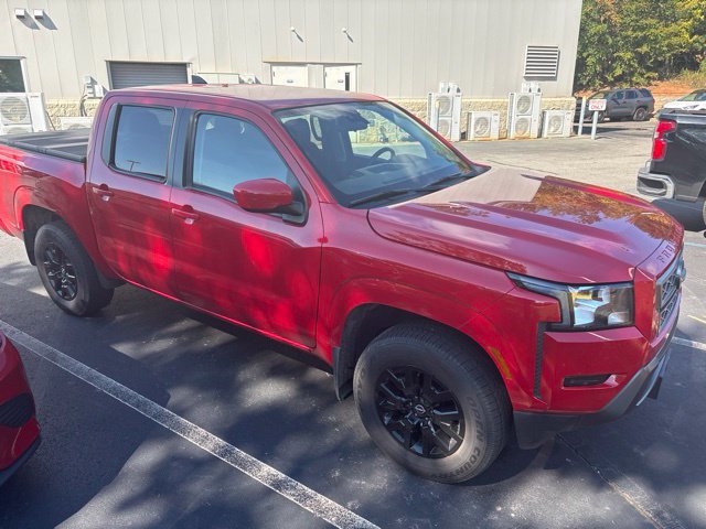 Used 2022 Nissan Frontier SV w/ Technology Package AWD/4WD image 3
