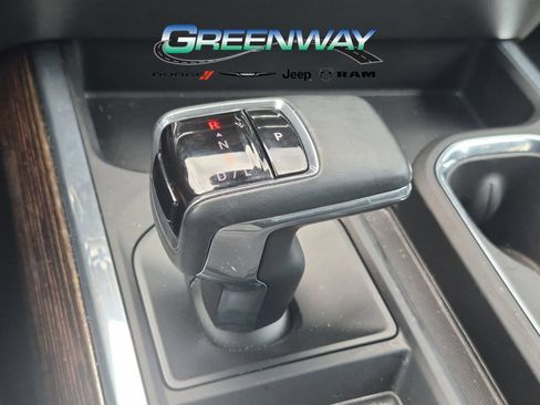 Used 2025 GMC Sierra 1500 Elevation w/ Elevation Premium Package AWD/4WD image 21