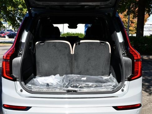 New 2026 Volvo XC90 B6 Ultra w/ Protection Package Premier image 28
