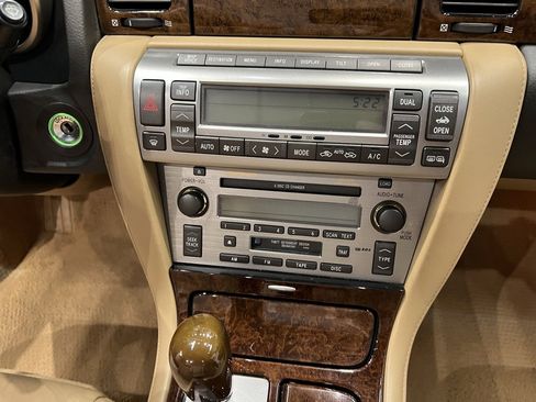 Used 2006 Lexus SC 430 Convertible image 43