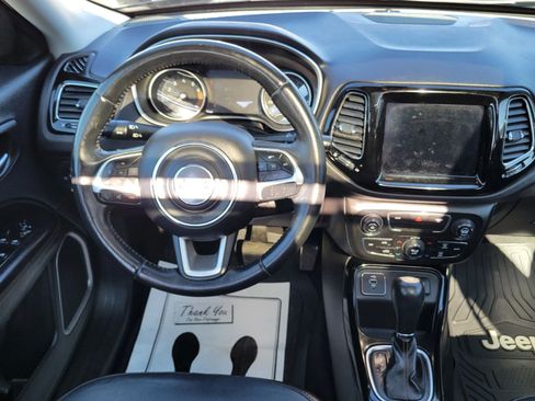 Used 2018 Jeep Compass Limited w/ Navigation Group FWD image 13