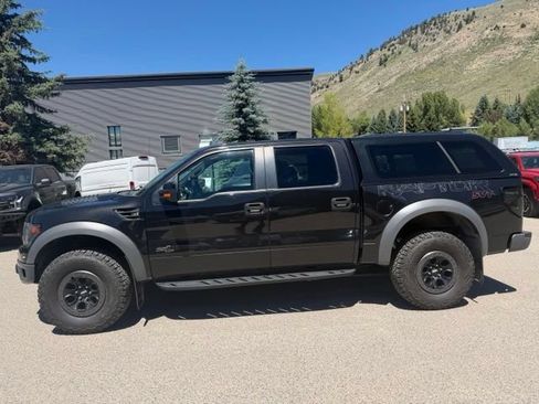 Used 2014 Ford F150 Raptor w/ Equipment Group 801A Luxury AWD/4WD image 18