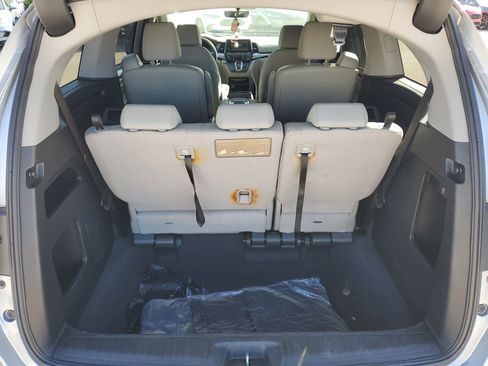 Used 2019 Honda Odyssey EX-L image 13