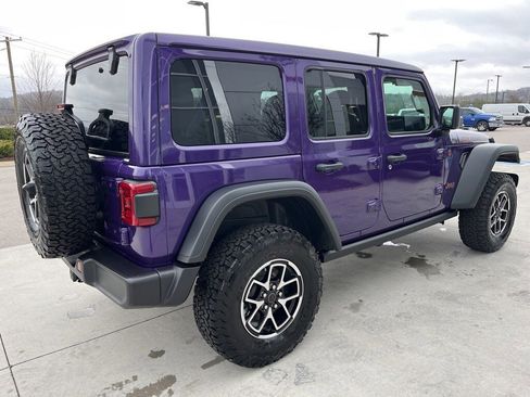 New 2026 Jeep Wrangler Unlimited Rubicon w/ Technology Group image 21