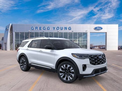 New 2026 Ford Explorer Platinum w/ LUX Leather Package AWD/4WD image 7