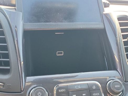 Used 2014 Chevrolet Impala LT w/ Premium Seating Package image 28