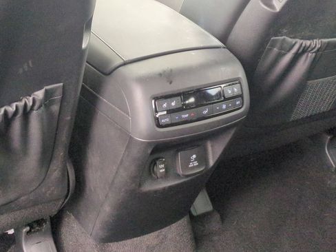Certified 2025 Hyundai Palisade Calligraphy AWD/4WD image 25