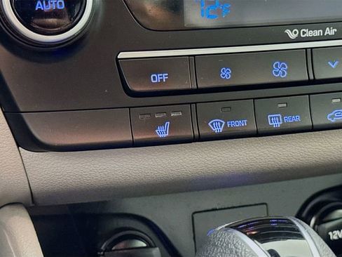 Used 2019 Hyundai Tucson SEL image 31