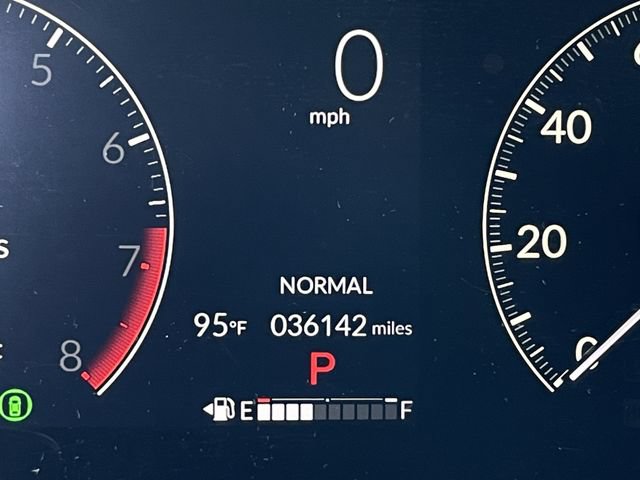 Certified 2025 Honda HR-V LX image 14