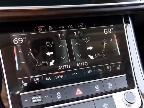 Certified 2023 Audi Q8 Premium Plus w/ Premium Plus Package image 16