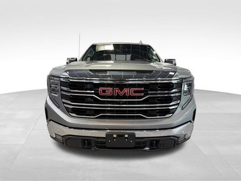 Used 2023 GMC Sierra 1500 SLT w/ SLT Premium Plus Package AWD/4WD image 2