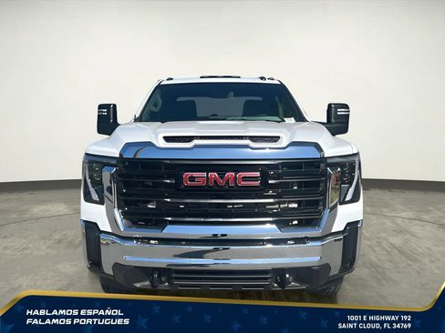 New 2026 GMC Sierra 3500 Pro AWD/4WD image 9