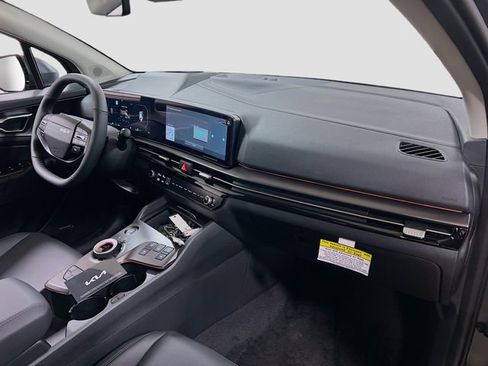 New 2026 Kia Sportage SX Prestige image 32