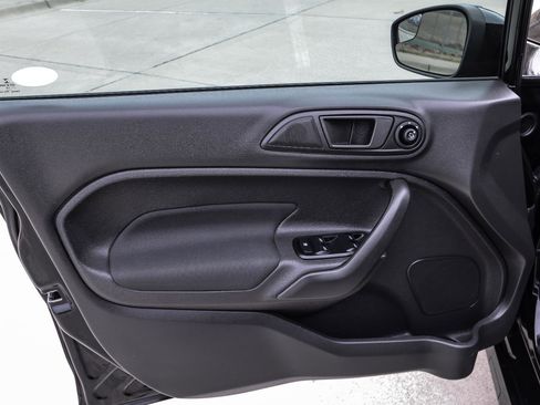 Used 2019 Ford Fiesta ST-Line w/ ST Line Cold Weather Package image 34