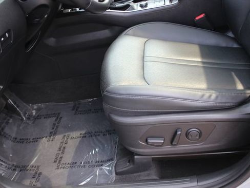 Used 2023 Kia Sorento S w/ Panoramic Sunroof Package AWD/4WD image 22