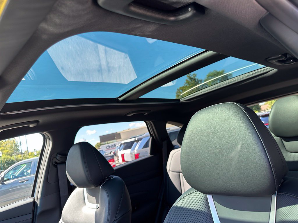 New 2026 Hyundai Tucson Limited AWD/4WD image 16