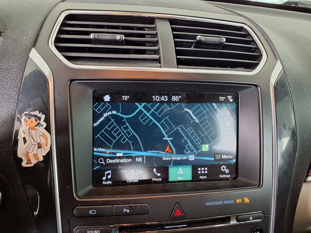 Used 2018 Ford Explorer Limited w/ Ford Safe & Smart Package FWD image 25