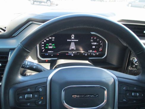 Certified 2024 GMC Sierra 2500 Denali w/ Denali Reserve Package image 33