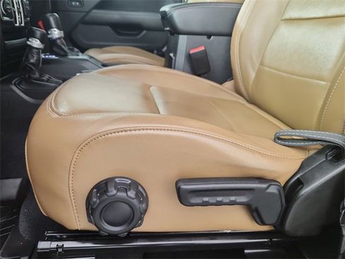 Used 2023 Jeep Wrangler Unlimited Sahara w/ Cold Weather Group image 11