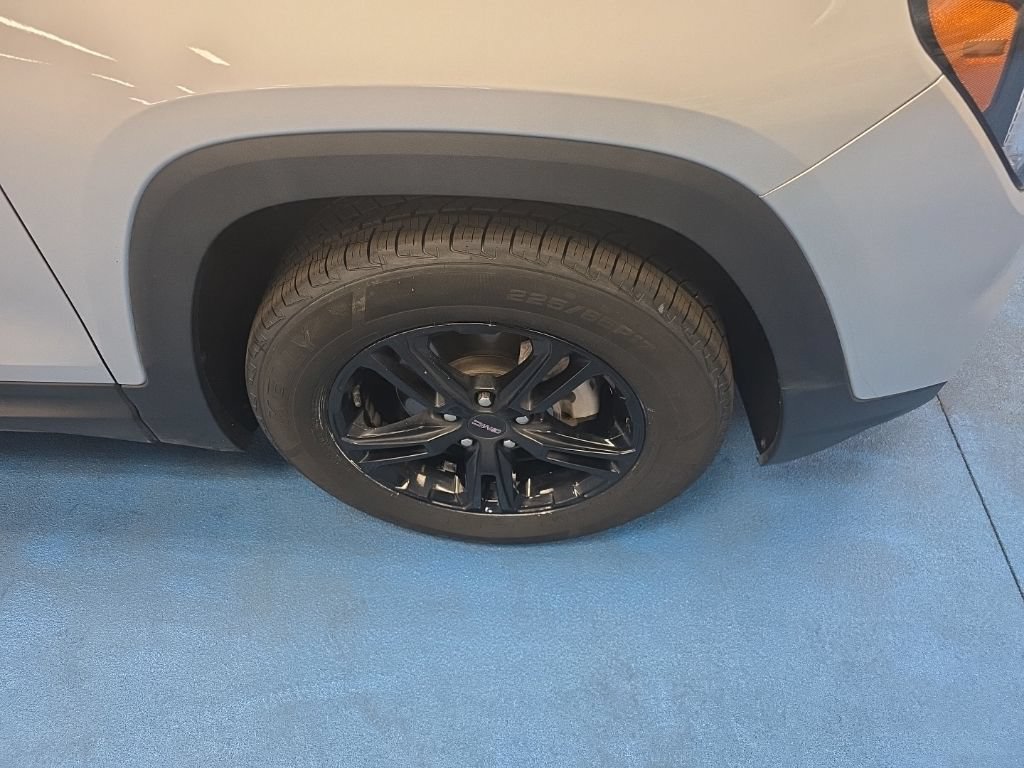 Certified 2022 GMC Terrain AT4 w/ Infotainment Package II AWD/4WD image 10