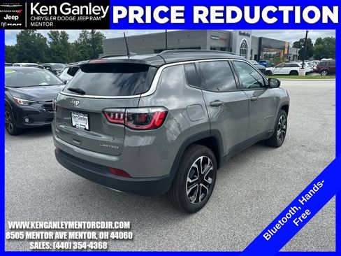 Used 2023 Jeep Compass Limited AWD/4WD image 10