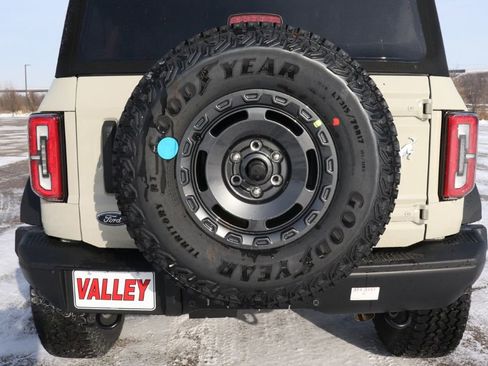 New 2025 Ford Bronco Badlands image 53