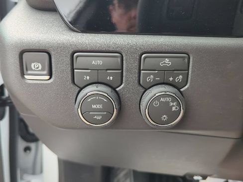 New 2026 Chevrolet Silverado 1500 LT w/ Convenience Package II AWD/4WD image 20