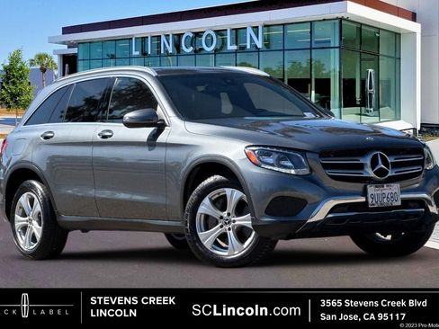 Used 2017 Mercedes-Benz GLC 300 4MATIC image 1