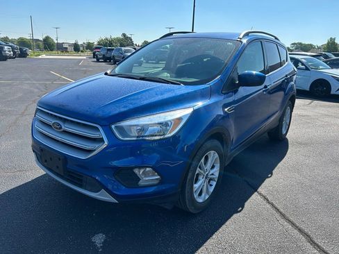 Used 2018 Ford Escape SE FWD image 7