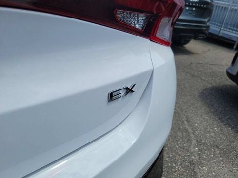 Used 2024 Kia K5 EX FWD image 8
