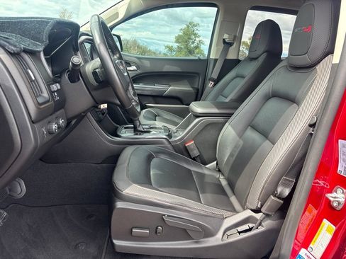 Used 2021 GMC Canyon AT4 w/ Driver Alert Package AWD/4WD image 10