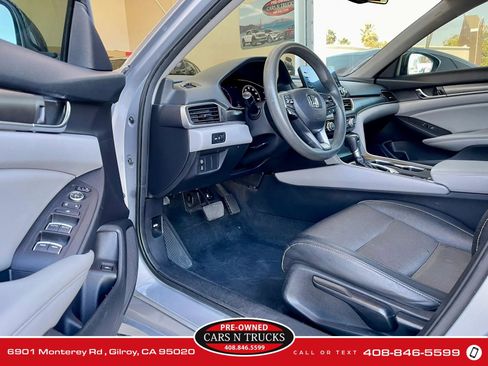 Used 2019 Honda Accord LX image 6