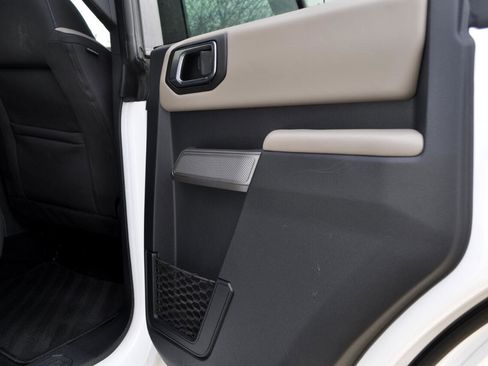 Used 2022 Ford Bronco Wildtrak image 21