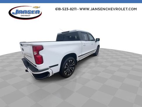 Used 2025 Chevrolet Silverado 1500 RST w/ All Star Edition Plus AWD/4WD image 8