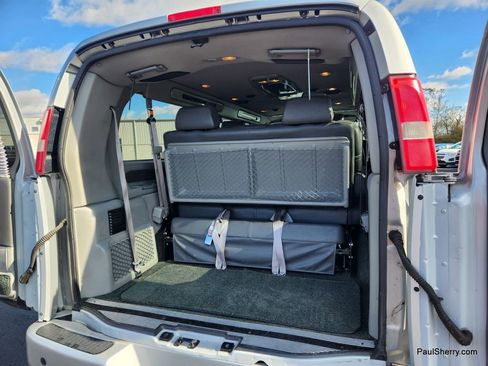 Used 2013 GMC Savana 2500 image 23