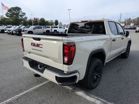 New 2026 GMC Sierra 1500 Pro w/ Graphite Edition image 3
