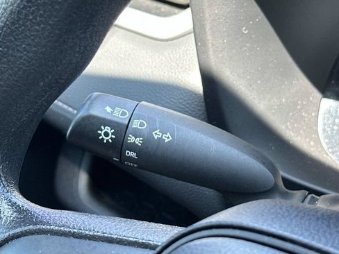 Used 2024 Toyota RAV4 LE FWD image 32