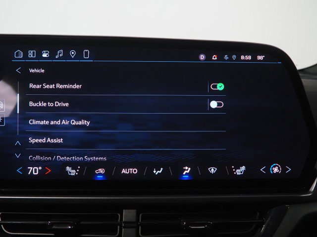 Used 2024 Chevrolet Equinox EV FWD RS w/2RS image 39