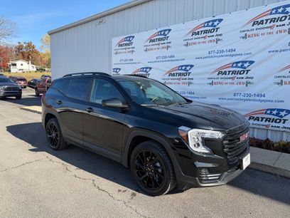 Used 2023 GMC Terrain SLE w/ Driver Convenience Package