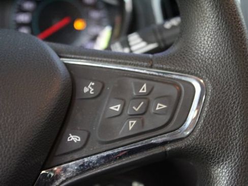 Used 2019 Chevrolet Cruze LT FWD image 16